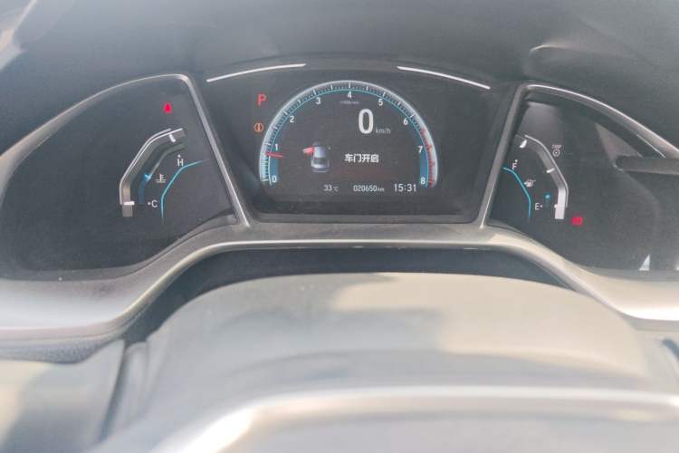 Used Honda Civic 2019 220TURBO CVT Dynamic Edition China VI Odometer Close Up