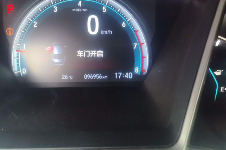 Used Honda Civic 2019 220TURBO CVT Dynamic Edition China V Odometer Close Up