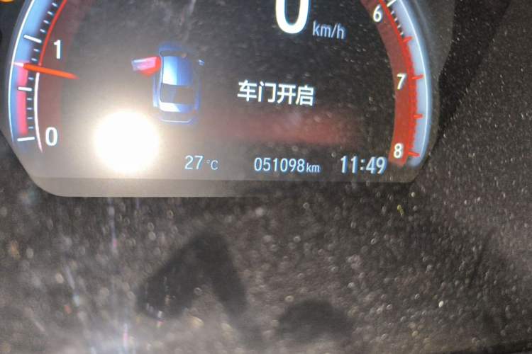 Used Honda Civic 2019 220TURBO CVT Dynamic Edition China VI Emission Standard Odometer Close Up