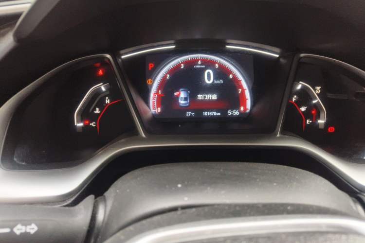 Used Honda Civic 2019 220TURBO CVT Dynamic Edition China VI Emission Standard Odometer Close Up
