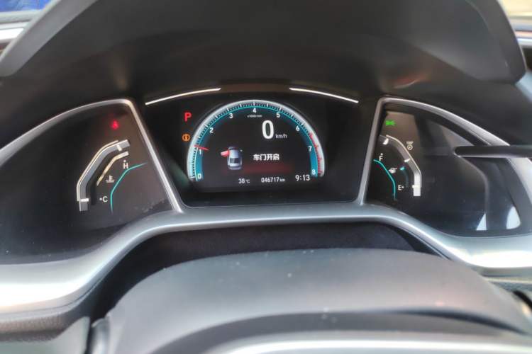 Used Honda Civic 2019 220TURBO CVT Dynamic Edition China VI Odometer Close Up