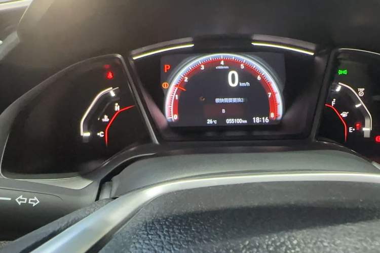 Used Honda Civic 2019 220TURBO CVT Dynamic Edition China VI Emission Standard Odometer Close Up