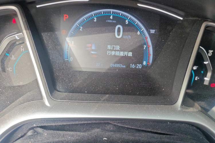 Used Honda Civic 2019 220TURBO CVT Dynamic Edition China VI Odometer Close Up