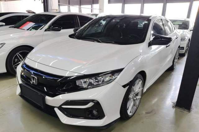 Ojetý Honda Civic 2019 220TURBO CVT Dynamic Edition China VI