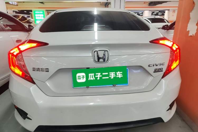 Used Honda Civic 2019 220TURBO CVT Dynamic Edition China VI Rear