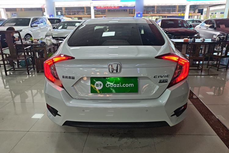 Used Honda Civic 2019 220TURBO CVT Dynamic Edition China VI Rear