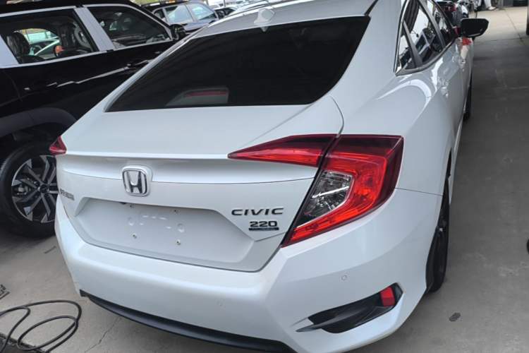Used Honda Civic 2019 220TURBO CVT Dynamic Edition China VI Rear