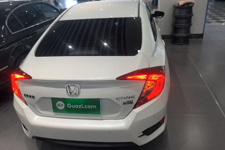 Used Honda Civic 2019 220TURBO CVT Dynamic Edition China VI Rear