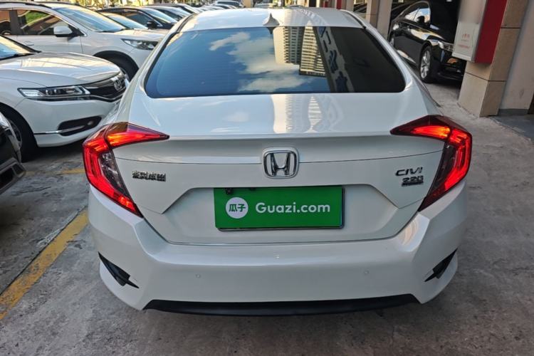 Used Honda Civic 2019 220TURBO CVT Dynamic Edition China VI Rear