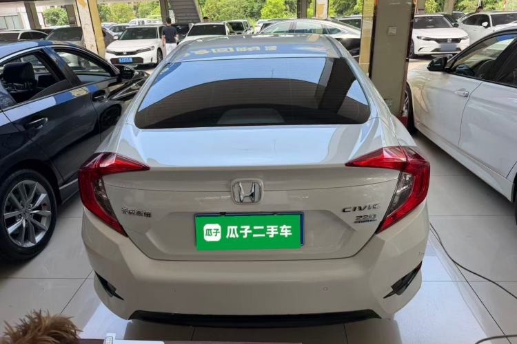 Used Honda Civic 2019 220TURBO CVT Dynamic Edition China VI Rear