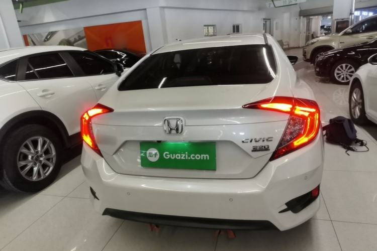 Used Honda Civic 2019 220TURBO CVT Dynamic Edition China VI Rear