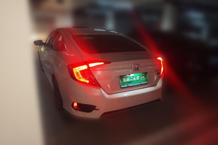 Used Honda Civic 2019 220TURBO CVT Dynamic Edition China VI Rear Left 45 Deg