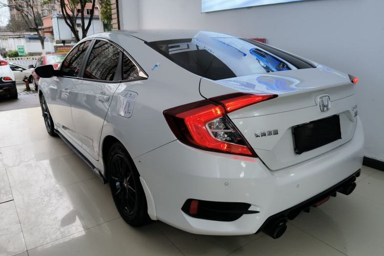 Used Honda Civic 2019 220TURBO CVT Dynamic Edition China VI Rear Left 45 Deg