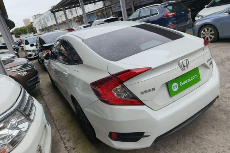 Used Honda Civic 2019 220TURBO CVT Dynamic Edition China VI Rear Left 45 Deg