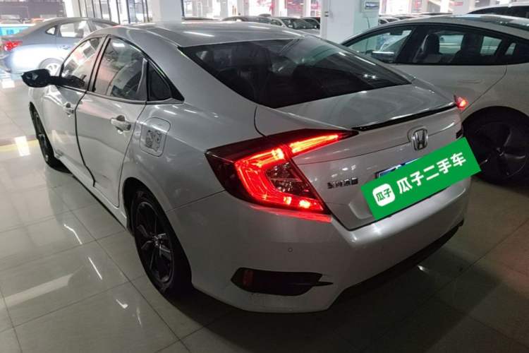 Used Honda Civic 2019 220TURBO CVT Dynamic Edition China VI Rear Left 45 Deg