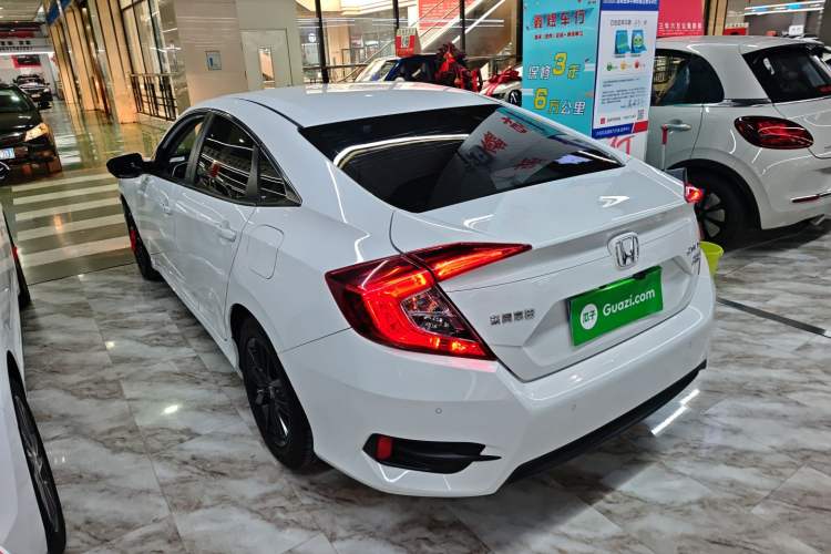 Used Honda Civic 2019 220TURBO CVT Dynamic Edition China VI Rear Left 45 Deg