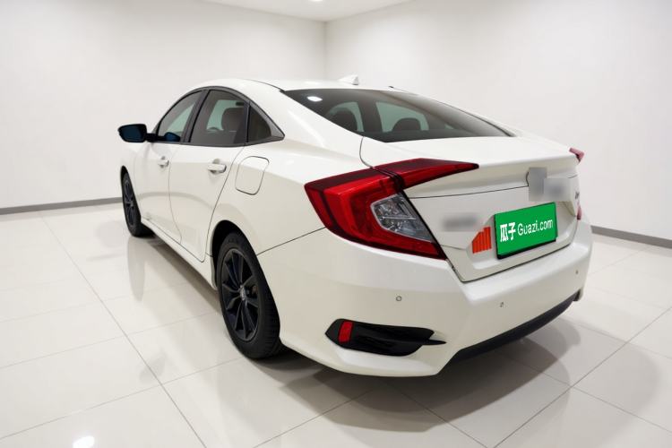 Used Honda Civic 2019 220TURBO CVT Dynamic Edition China VI Rear Left 45 Deg