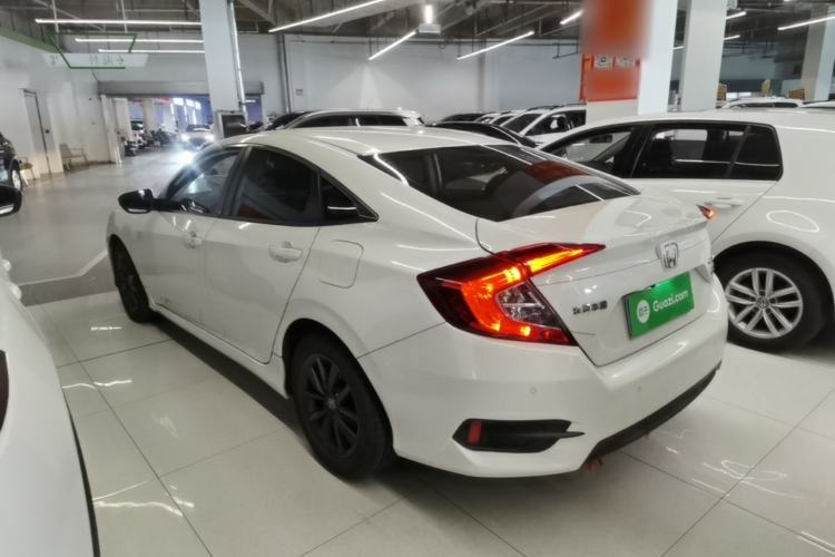 Used Honda Civic 2019 220TURBO CVT Dynamic Edition China VI Rear Left 45 Deg