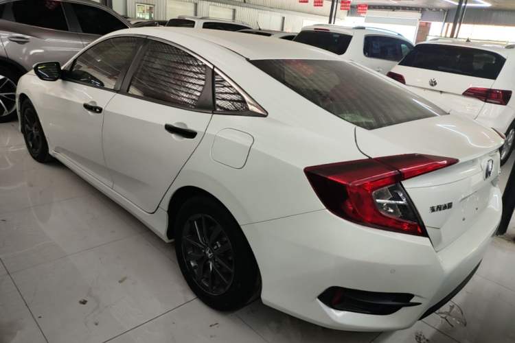 Used Honda Civic 2019 220TURBO CVT Dynamic Edition China VI Rear Left 45 Deg