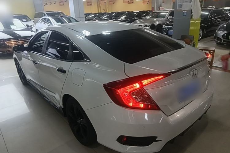 Used Honda Civic 2019 220TURBO CVT Dynamic Edition China VI Emission Standard Rear Left 45 Deg
