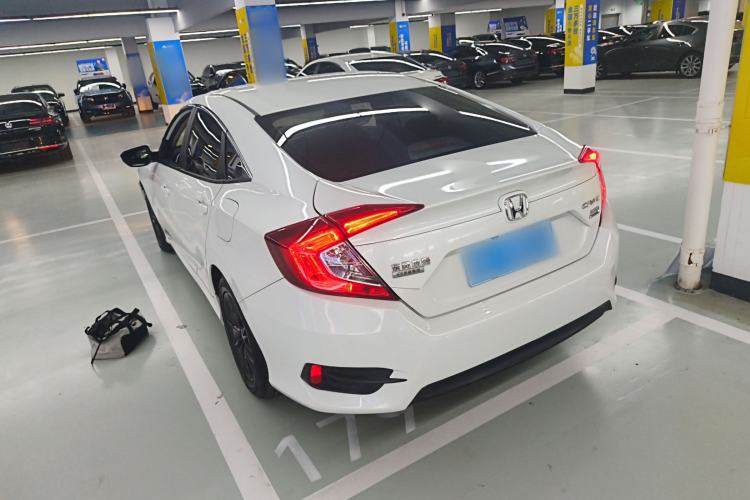 Used Honda Civic 2019 220TURBO CVT Dynamic Edition China VI Rear Left 45 Deg