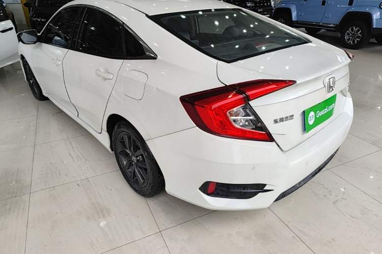 Used Honda Civic 2019 220TURBO CVT Dynamic Edition China V Rear Left 45 Deg