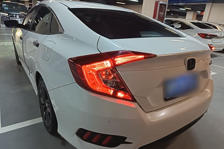 Used Honda Civic 2019 220TURBO CVT Dynamic Edition China VI Rear Left 45 Deg