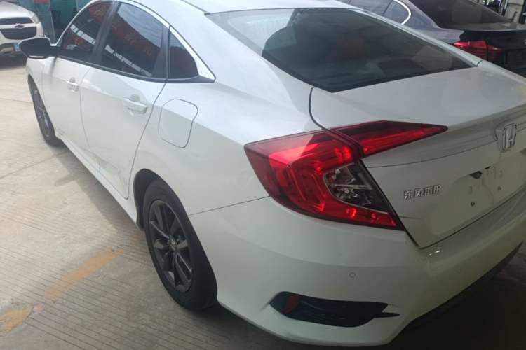 Used Honda Civic 2019 220TURBO CVT Dynamic Edition China VI Rear Left 45 Deg