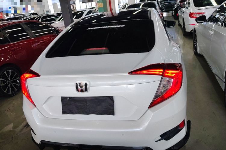 Used Honda Civic 2019 220TURBO CVT Dynamic Edition China VI Rear