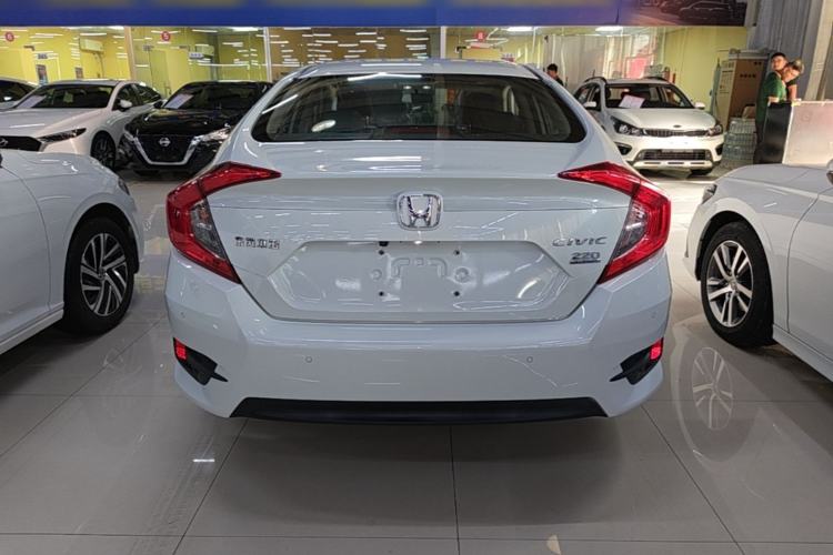Used Honda Civic 2019 220TURBO CVT Dynamic Edition China VI Rear