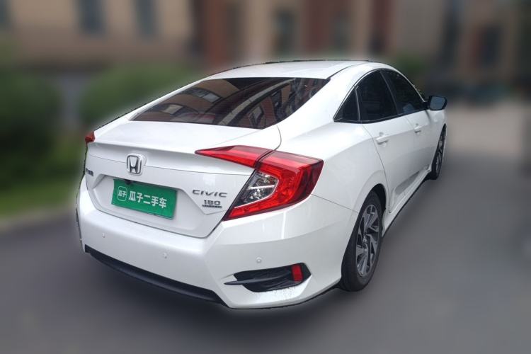 Used Honda Civic 2019 180TURBO CVT Shangyue Edition China V Emission Standard Rear Right 45 Deg