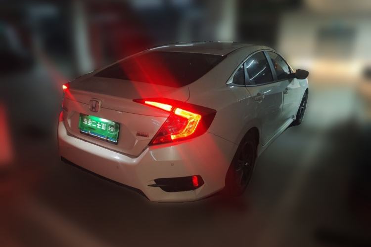 Used Honda Civic 2019 220TURBO CVT Dynamic Edition China VI Rear Right 45 Deg