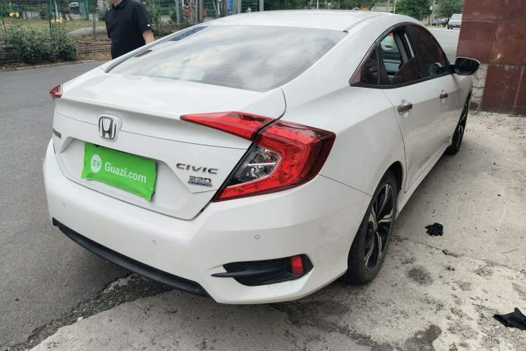 Used Honda Civic 2019 220TURBO CVT Power Edition China VI Emission Standard Rear Right 45 Deg