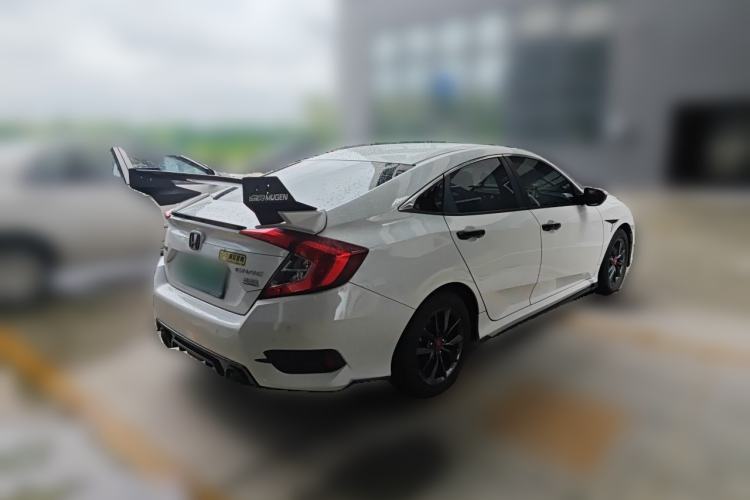 Used Honda Civic 2019 220TURBO CVT Dynamic Edition China VI Rear Right 45 Deg