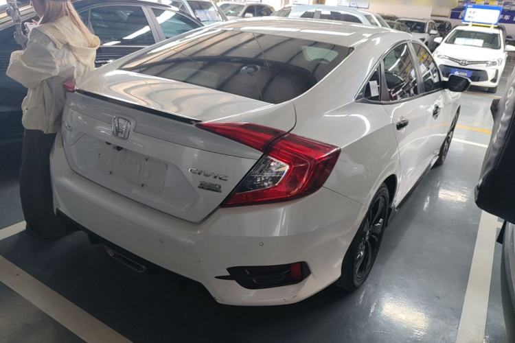 Used Honda Civic 2019 220TURBO CVT Dynamic Edition China V Emission Standard Rear Right 45 Deg