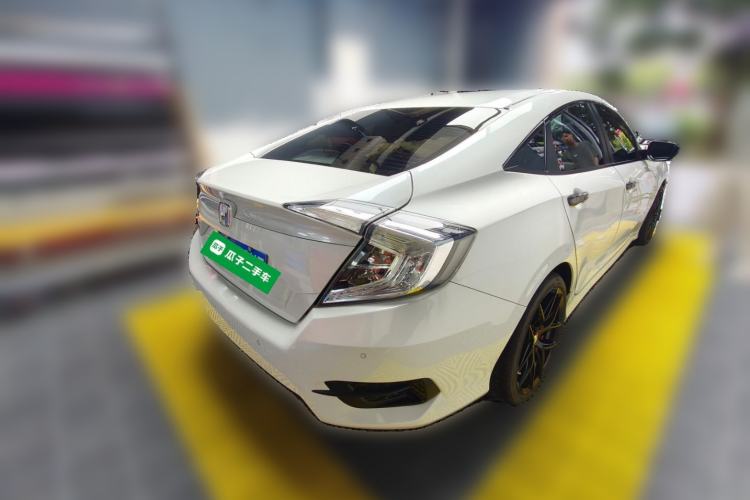 Used Honda Civic 2019 220TURBO CVT Dynamic Edition China VI Rear Right 45 Deg
