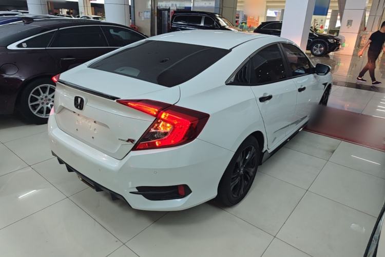 Used Honda Civic 2019 220TURBO CVT Dynamic Edition China VI Emission Standard Rear Right 45 Deg