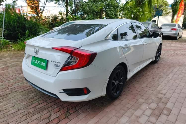 Used Honda Civic 2019 220TURBO CVT Dynamic Edition China VI Rear Right 45 Deg