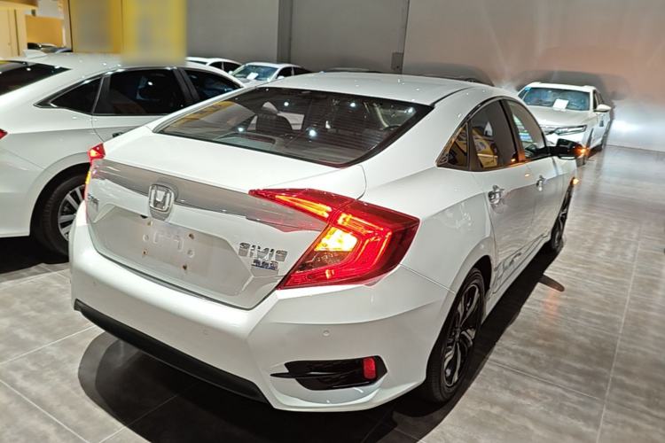 Used Honda Civic 2019 220TURBO CVT Power Edition China VI Emission Standard Rear Right 45 Deg