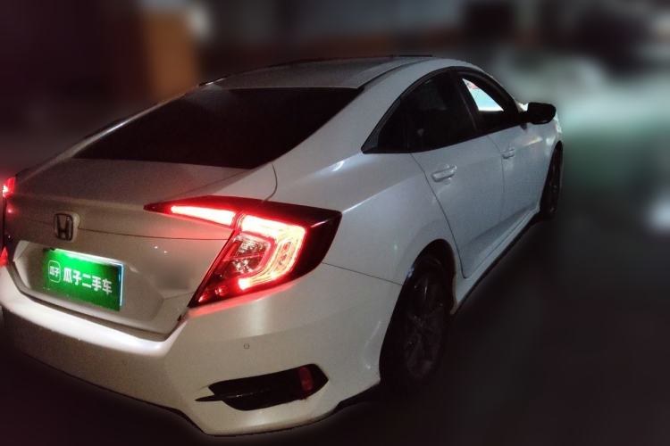 Used Honda Civic 2019 220TURBO CVT Dynamic Edition China VI Rear Right 45 Deg