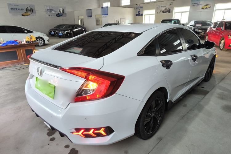 Used Honda Civic 2019 220TURBO CVT Dynamic Edition China VI Emission Standard Rear Right 45 Deg