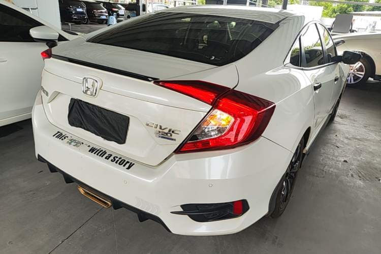 Used Honda Civic 2019 220TURBO CVT Dynamic Edition China VI Emission Standard Rear Right 45 Deg