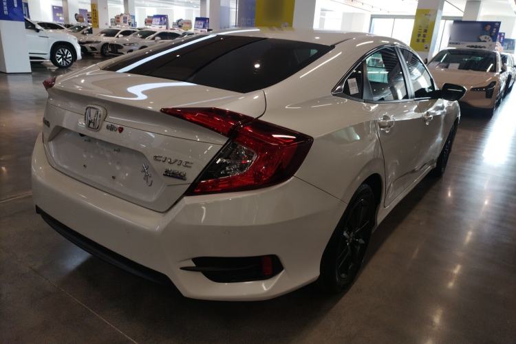 Used Honda Civic 2019 220TURBO CVT Dynamic Edition China VI Rear Right 45 Deg