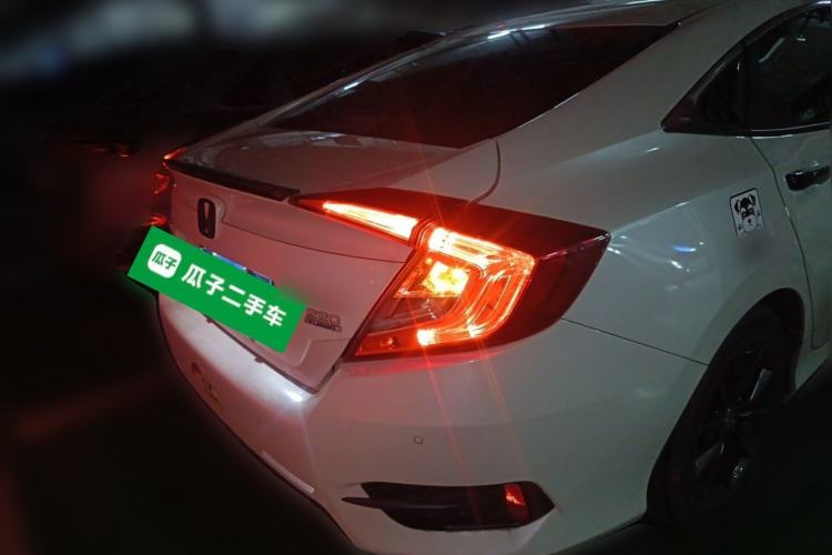Used Honda Civic 2019 220TURBO CVT Dynamic Edition China VI Rear Right 45 Deg