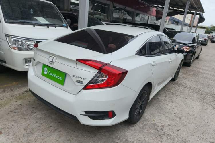 Used Honda Civic 2019 220TURBO CVT Dynamic Edition China VI Rear Right 45 Deg