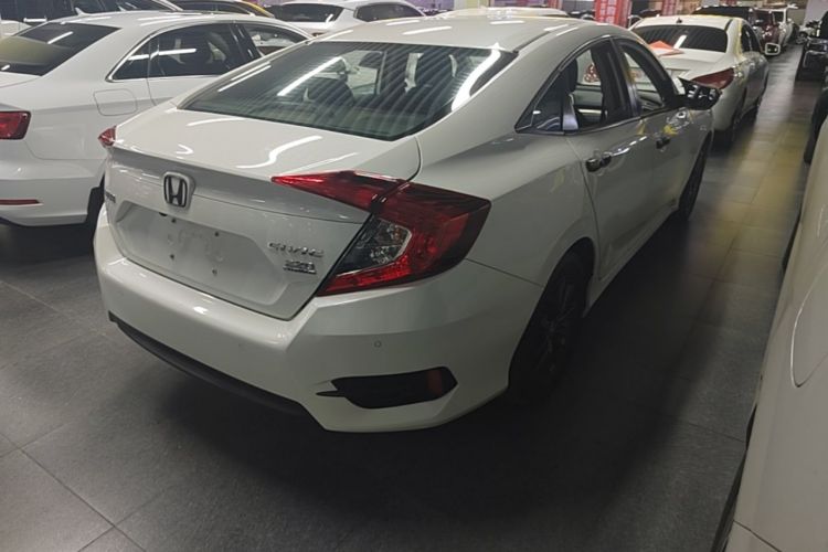 Used Honda Civic 2019 220TURBO CVT Dynamic Edition China VI Rear Right 45 Deg