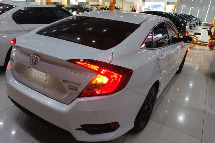 Used Honda Civic 2019 220TURBO CVT Dynamic Edition China VI Rear Right 45 Deg