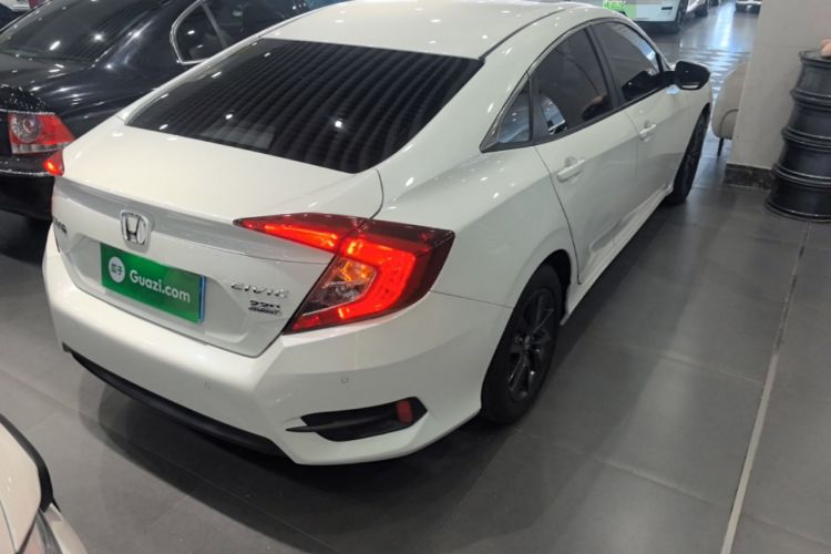Used Honda Civic 2019 220TURBO CVT Dynamic Edition China VI Rear Right 45 Deg