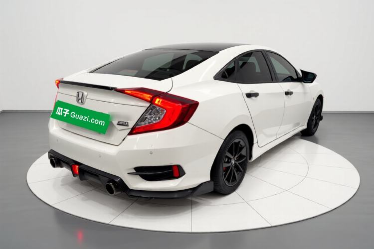 Used Honda Civic 2019 220TURBO CVT Dynamic Edition China VI Rear Right 45 Deg