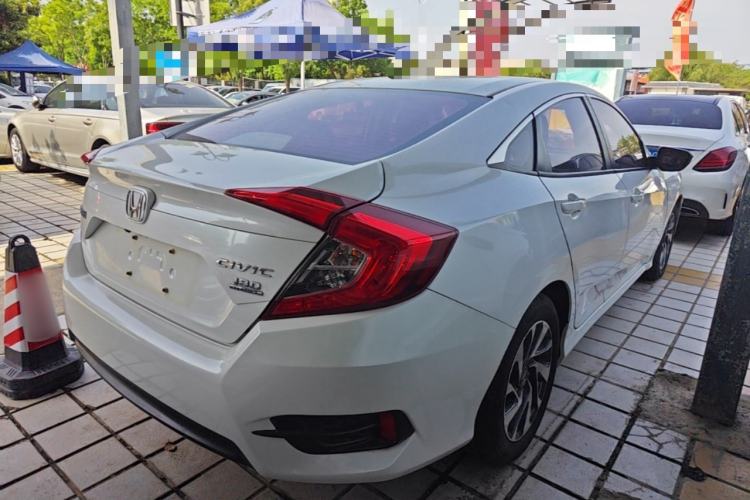 Used Honda Civic 2019 180TURBO CVT Shangyue Edition China V Emission Standard Rear Right 45 Deg